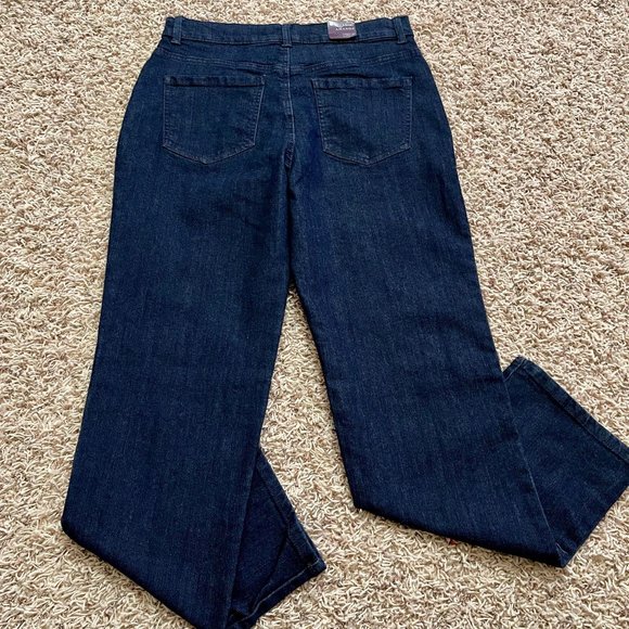 NEW Gloria Vanderbilt Women's Amanda Stretch Denim Jeans, Size 8 - Picture 6 of 12